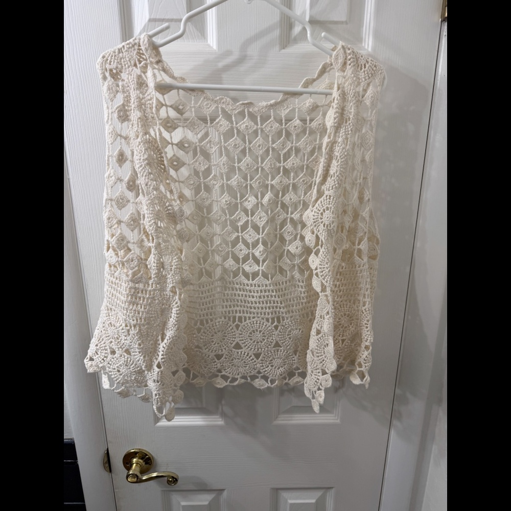Boho Ivory Sleeveless Open Front Crochet Cardigan/Vest. Size Small;;